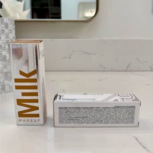 Milk Makeup Illuminator- Bionic Glow